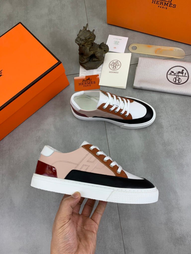 Hermès Unisex Loafers detail 5