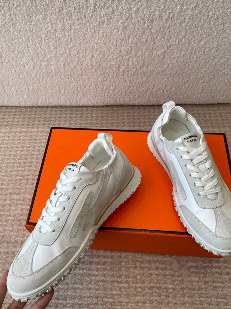Hermès Unisex Sneakers detail 5