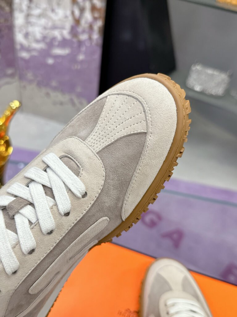 Hermès Unisex White Low-Top Sneakers detail 5