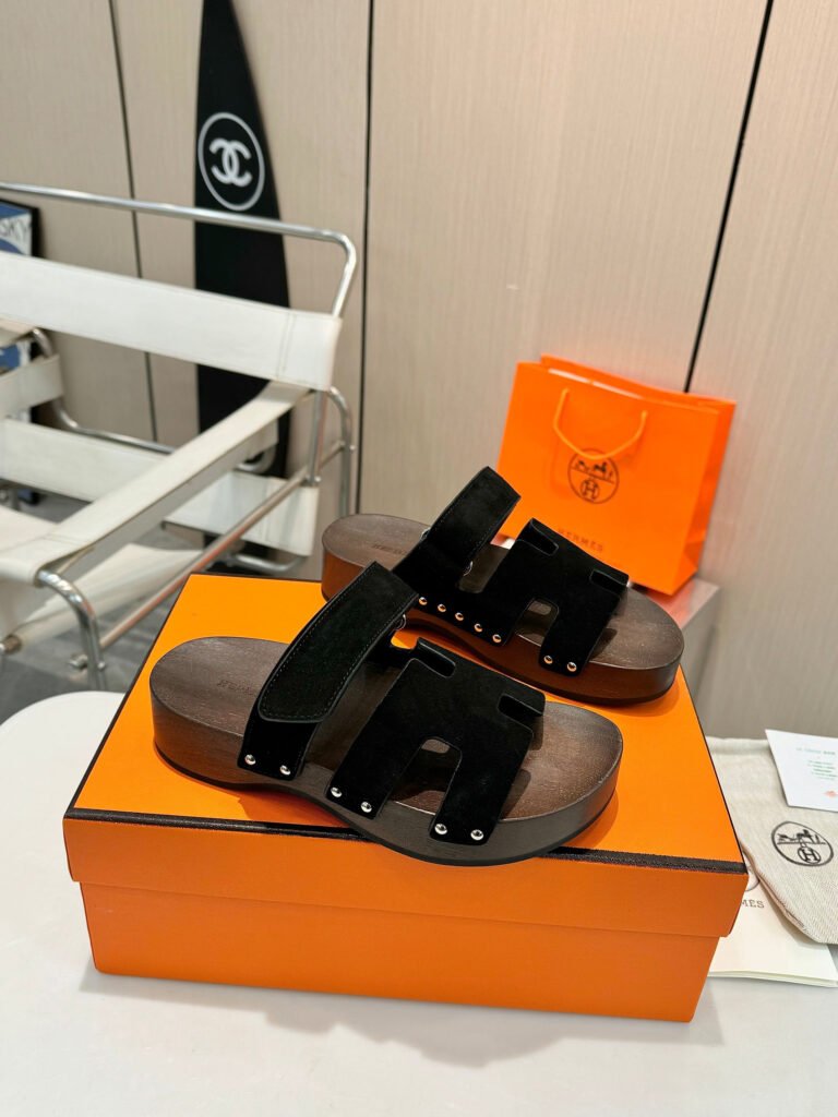 Hermès Women's Slides detail 5