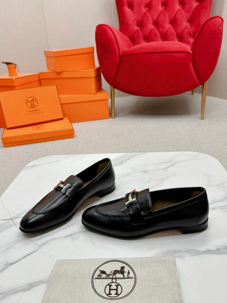 Hermès Unisex Loafers detail 5