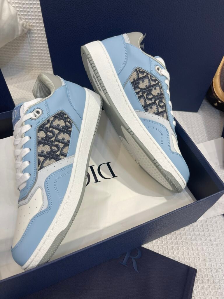 Dior Unisex Athletic Sneakers detail 5