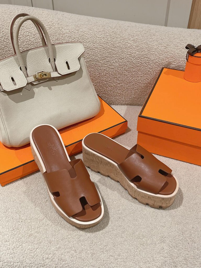 Hermès Women's Platform Sneakers detail 5