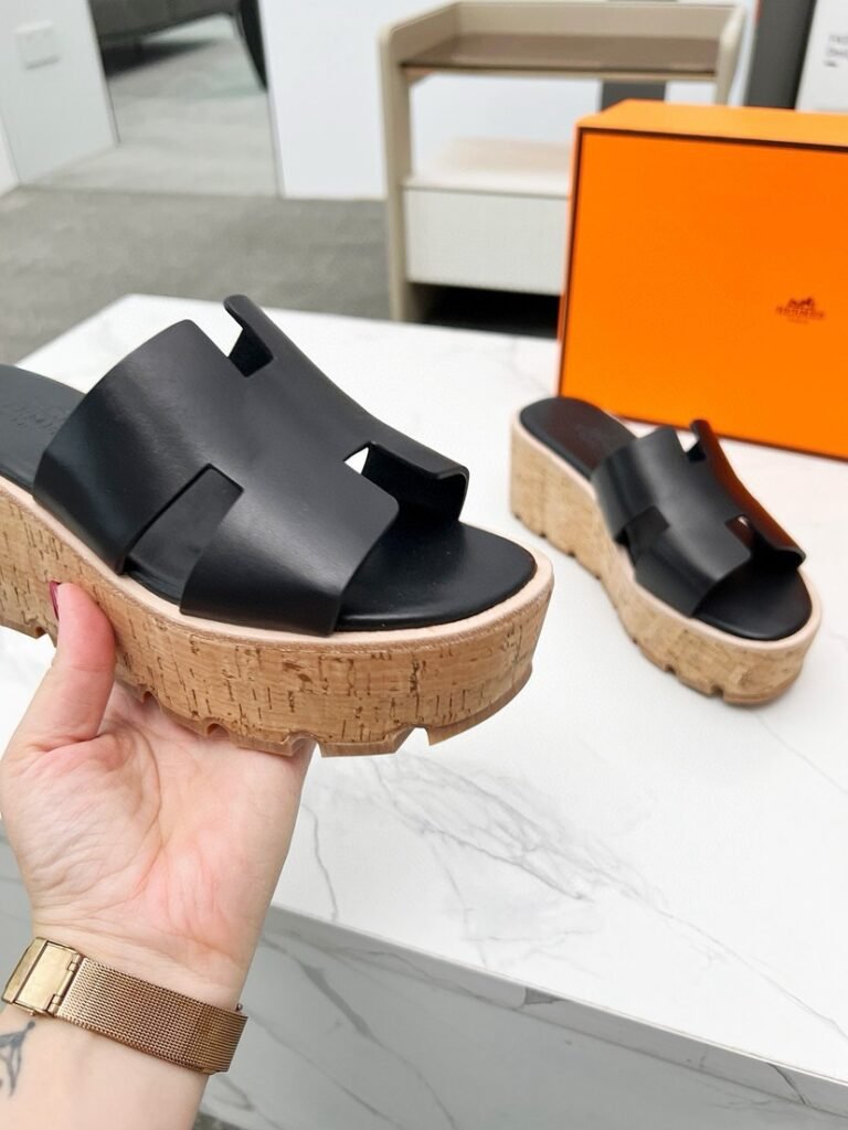 Hermès Women's Platform Sneakers detail 5
