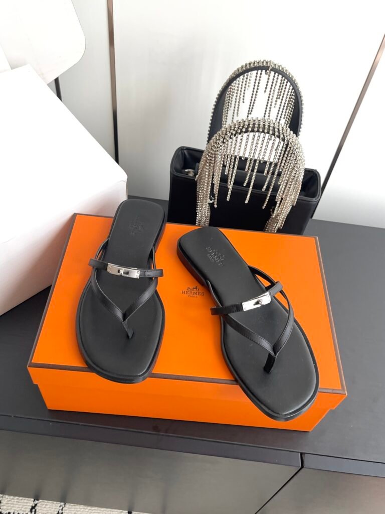 Hermès Women's Leather-Sole Shoes detail 5