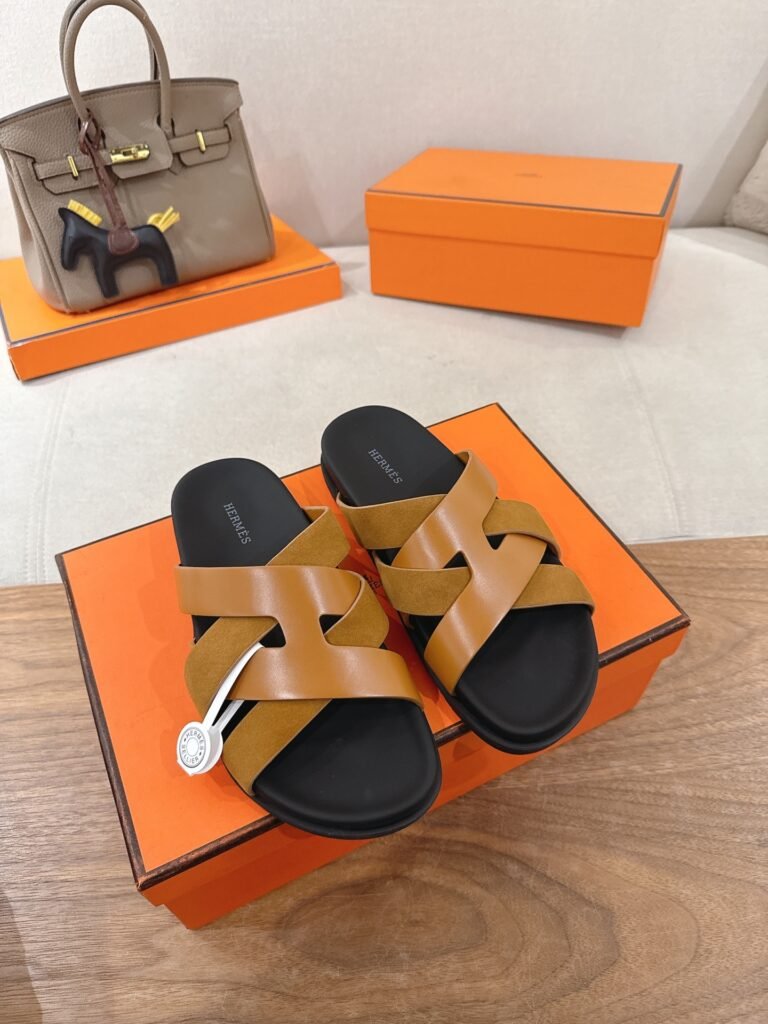 Hermès Unisex Slides detail 5