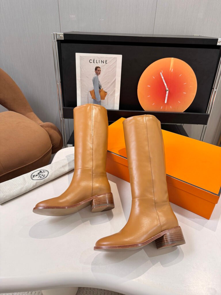 Hermès Unisex Boots detail 5