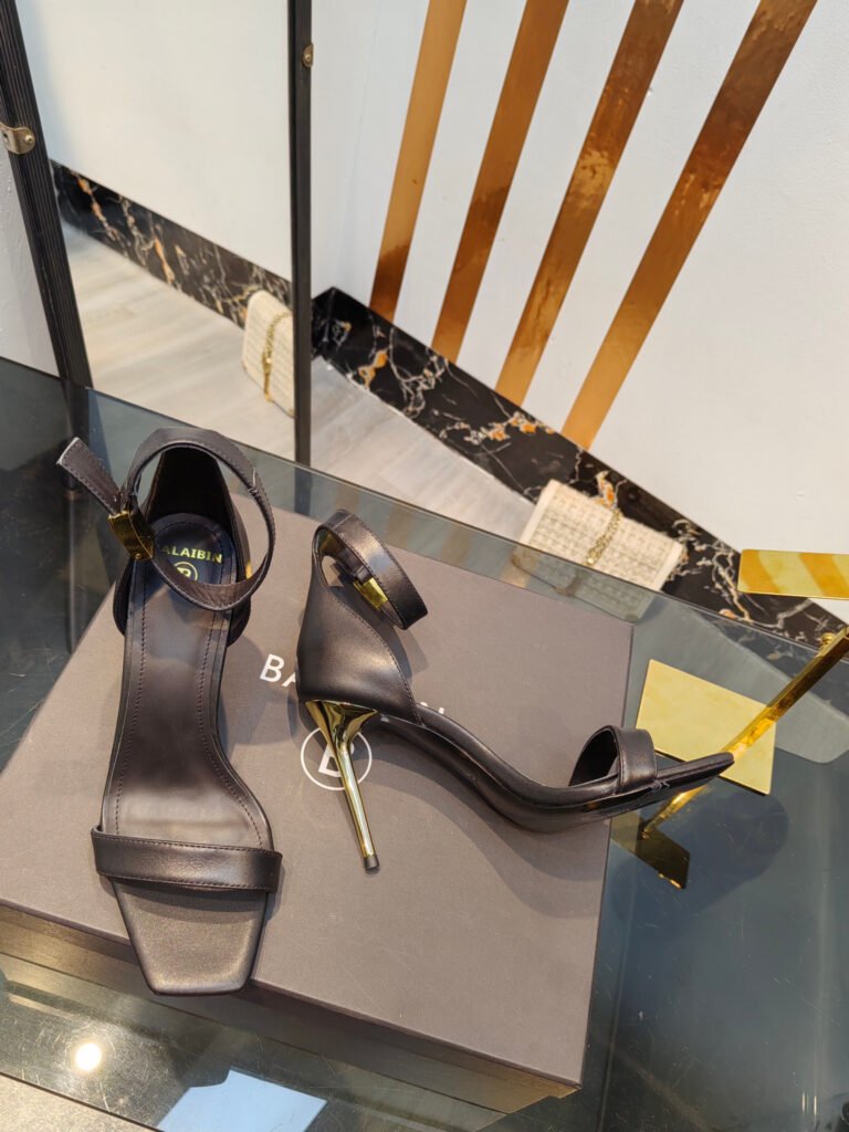 Balmain Women's High-Heel Pumps detail image 5