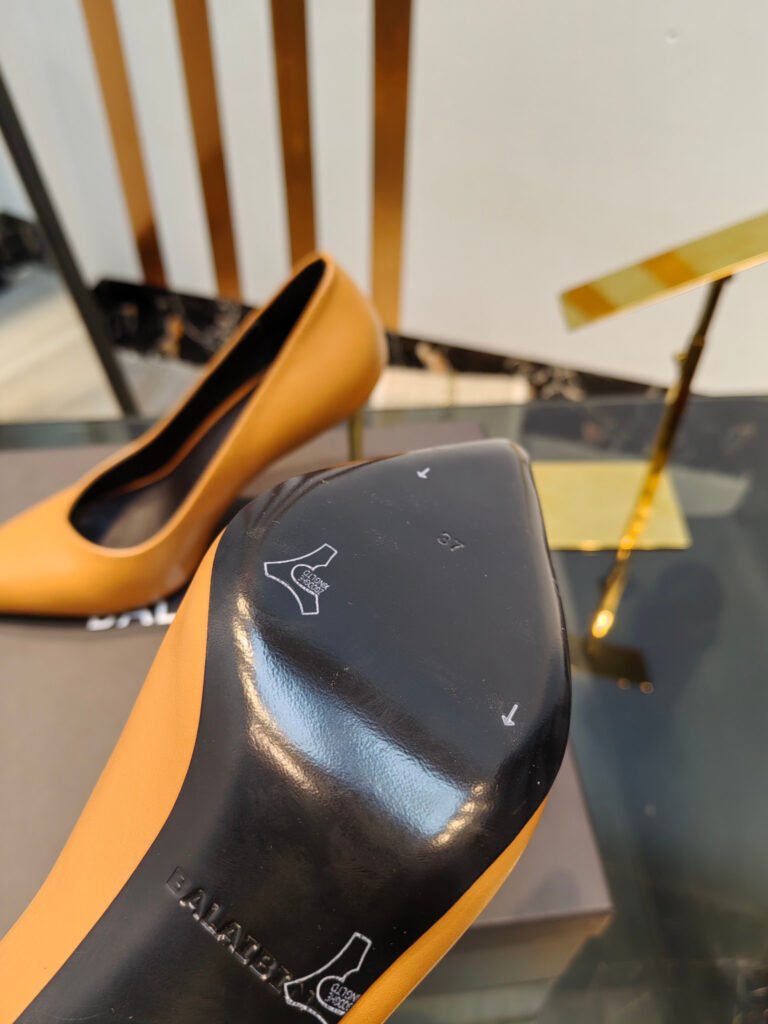 Balmain Women's High-Heel Pumps detail image 5