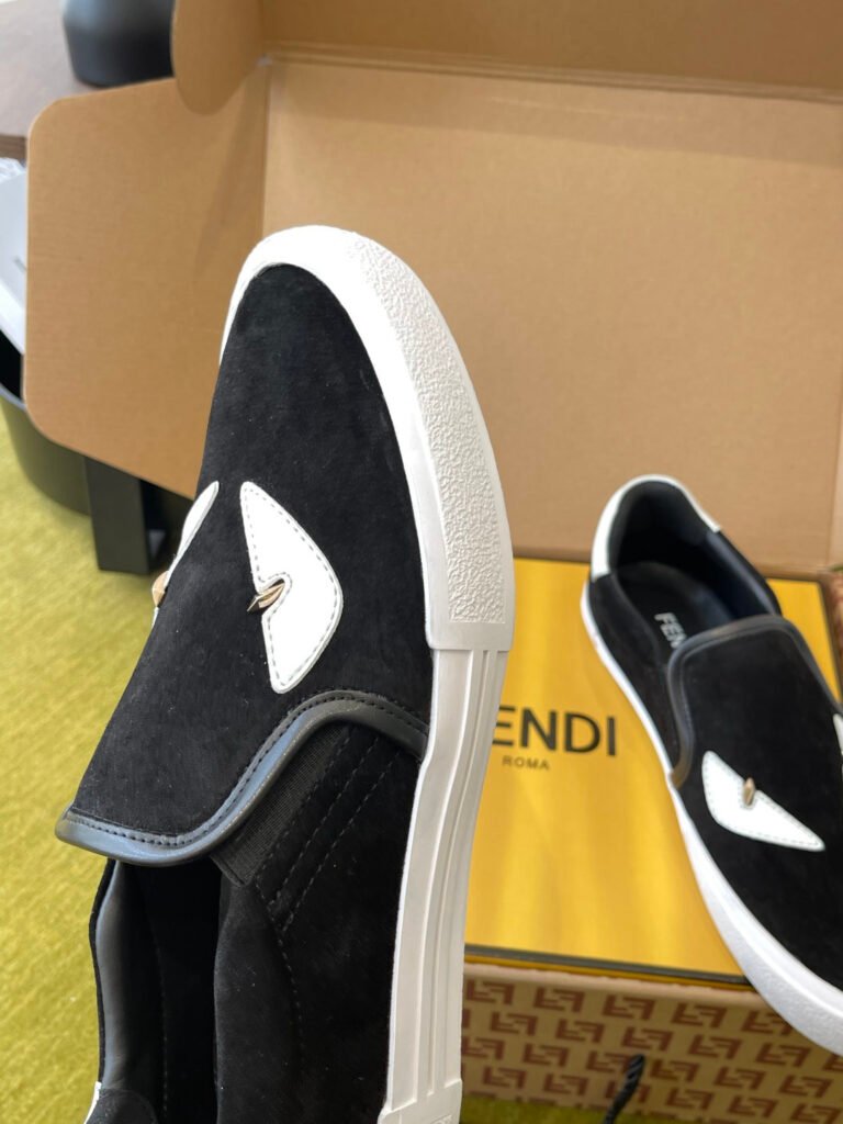 Fendi Unisex Sneakers detail 5