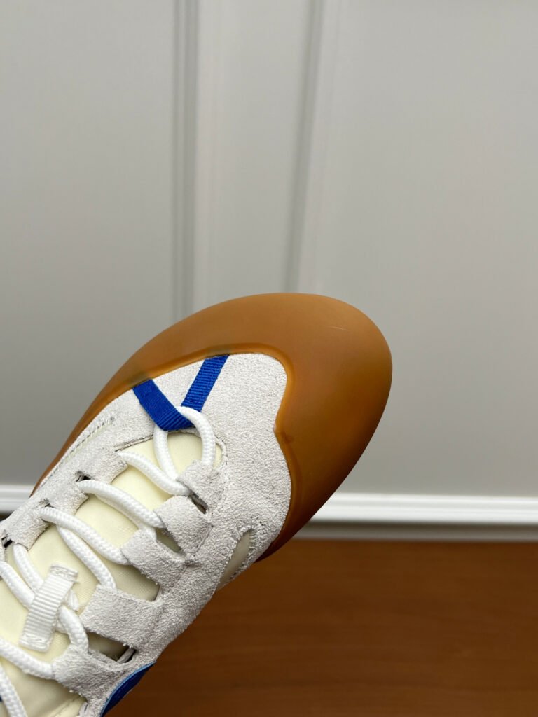 Loewe Unisex Sneakers detail image 5