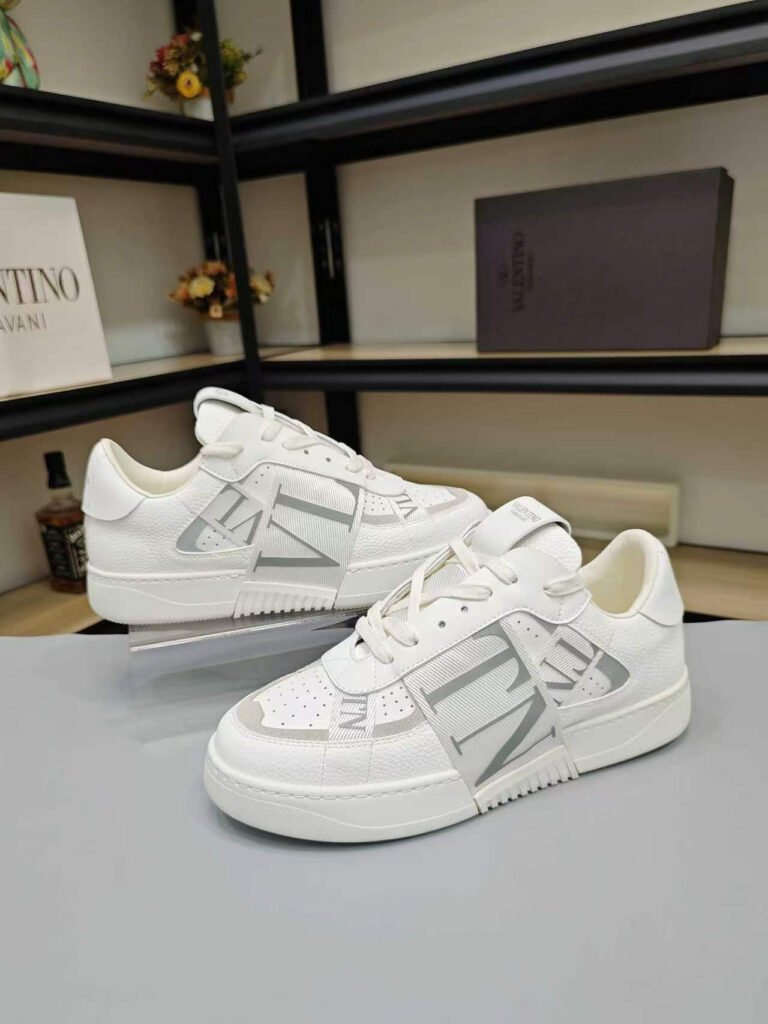 Valentino Garavani Unisex Athletic Sneakers detail image 5