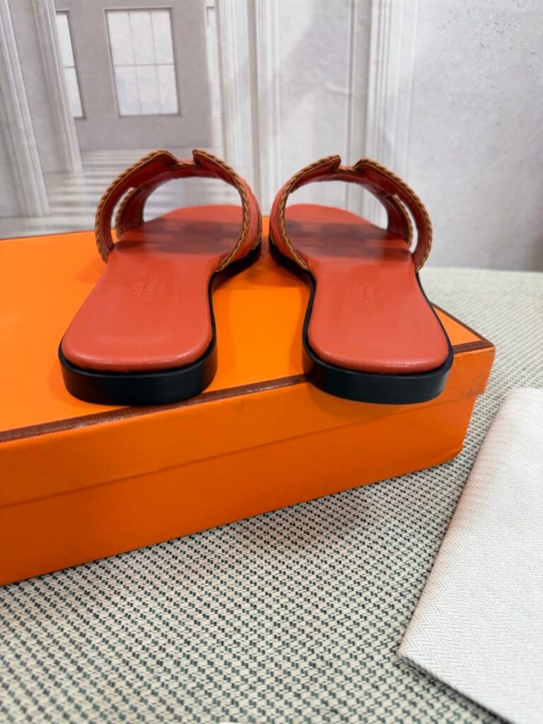 Hermès Unisex Slides detail 5