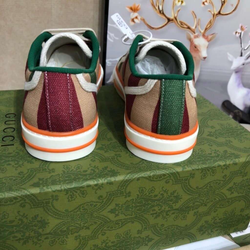 Gucci Unisex Tennis Sneakers detail image 5
