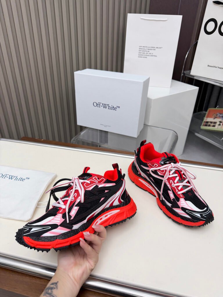 Off-White Unisex Sneakers detail image 5