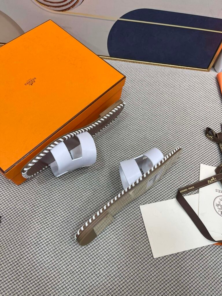 Hermès Unisex Slides detail 5