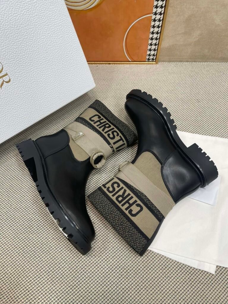 Dior Unisex Boots detail image 5