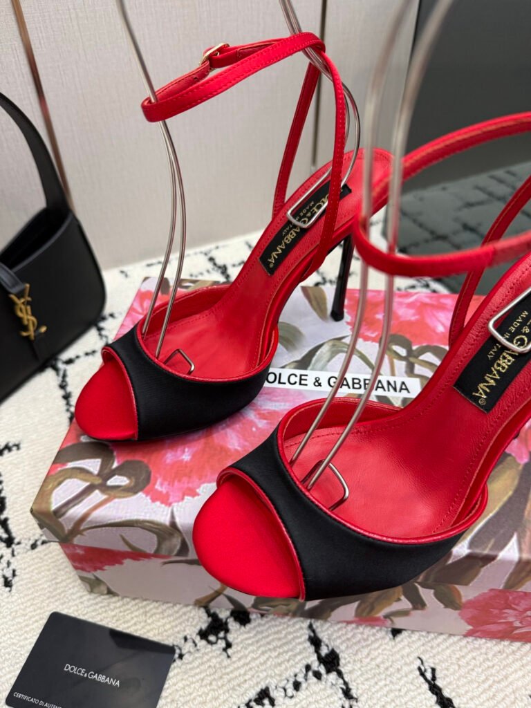 Dolce & Gabbana Women's High-Heel Pumps detail 5