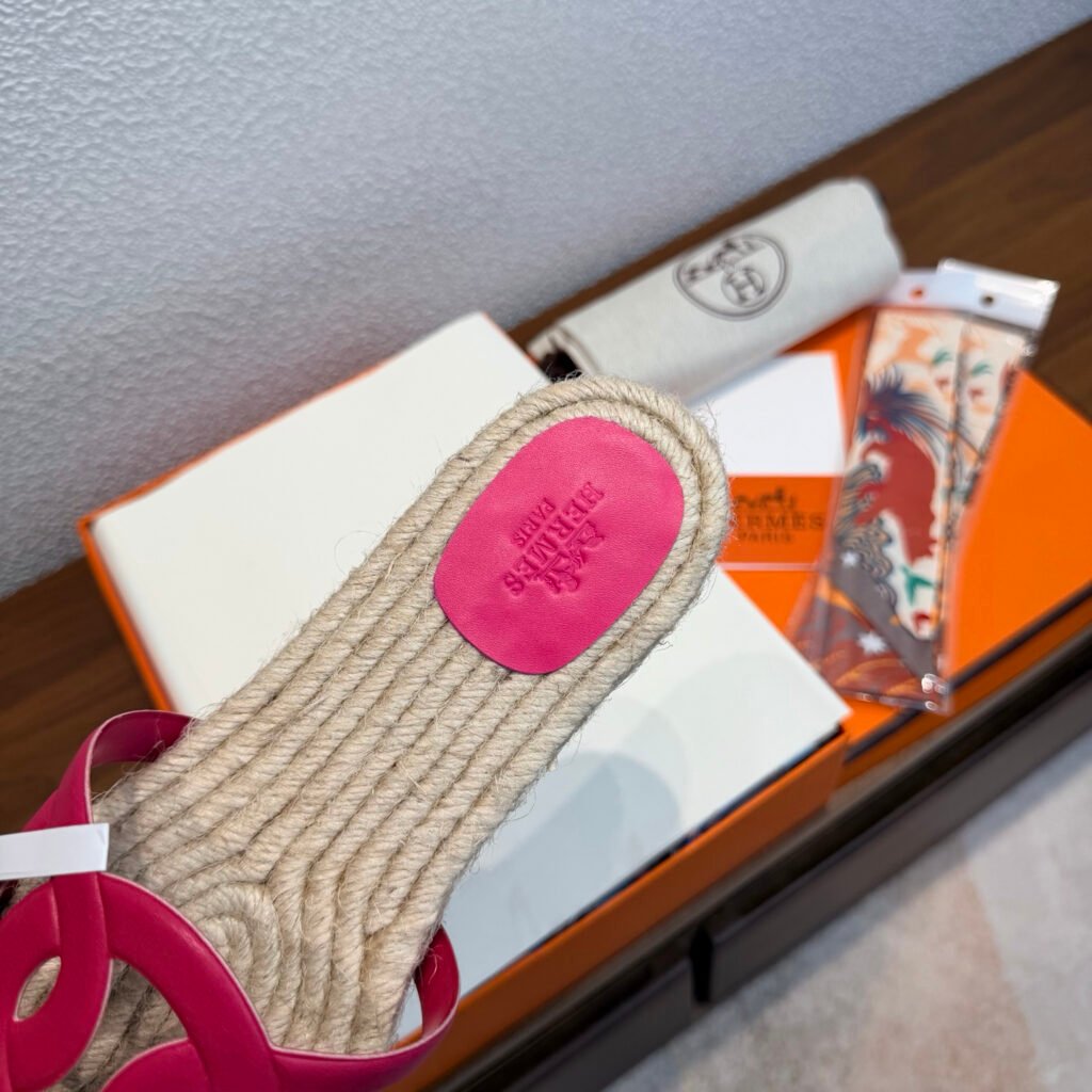 Hermès Unisex Slides detail 5