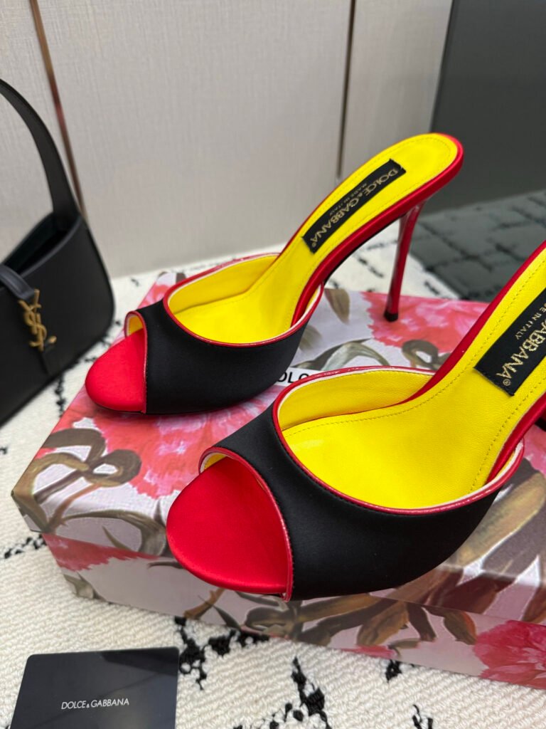 Dolce & Gabbana Women's High-Heel Pumps detail 5