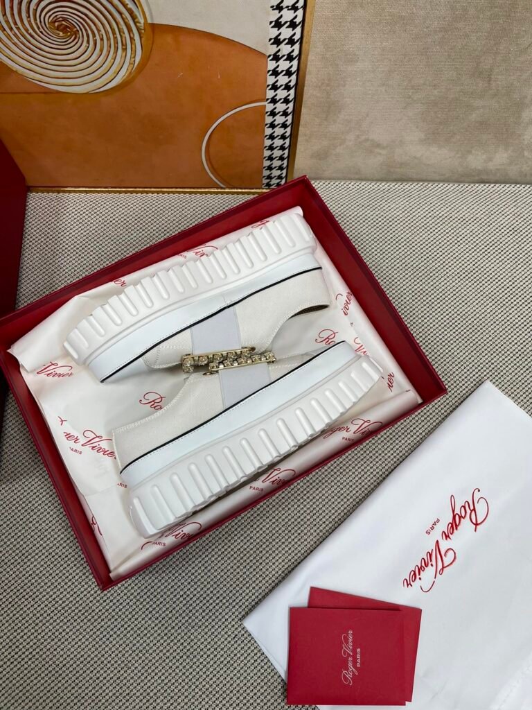 Roger Vivier Unisex White Low-Top Sneakers detail image 5