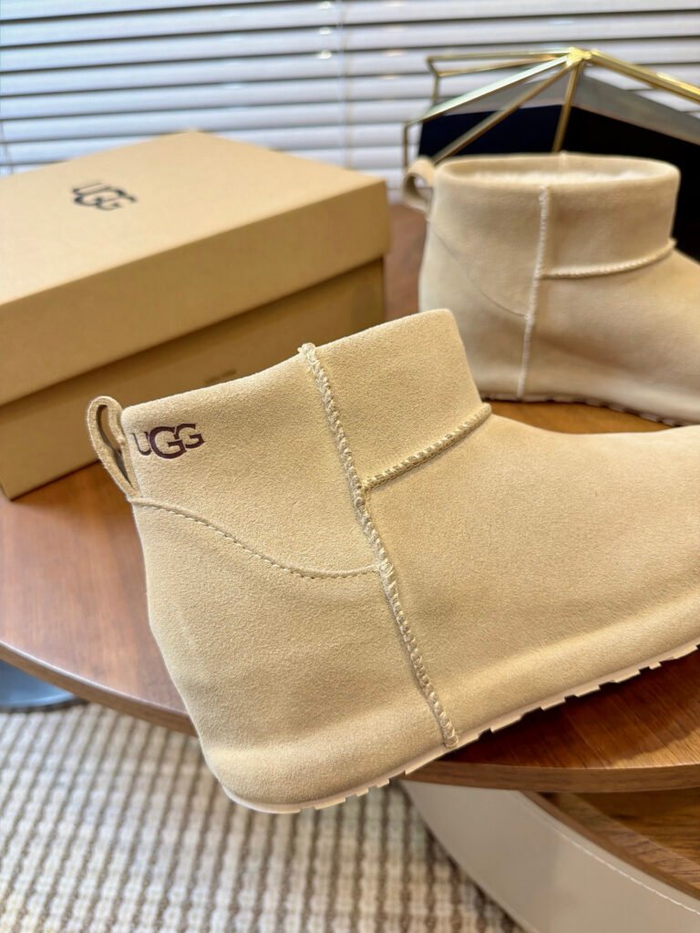 UGG Women's High-Top Sneakers detail 5