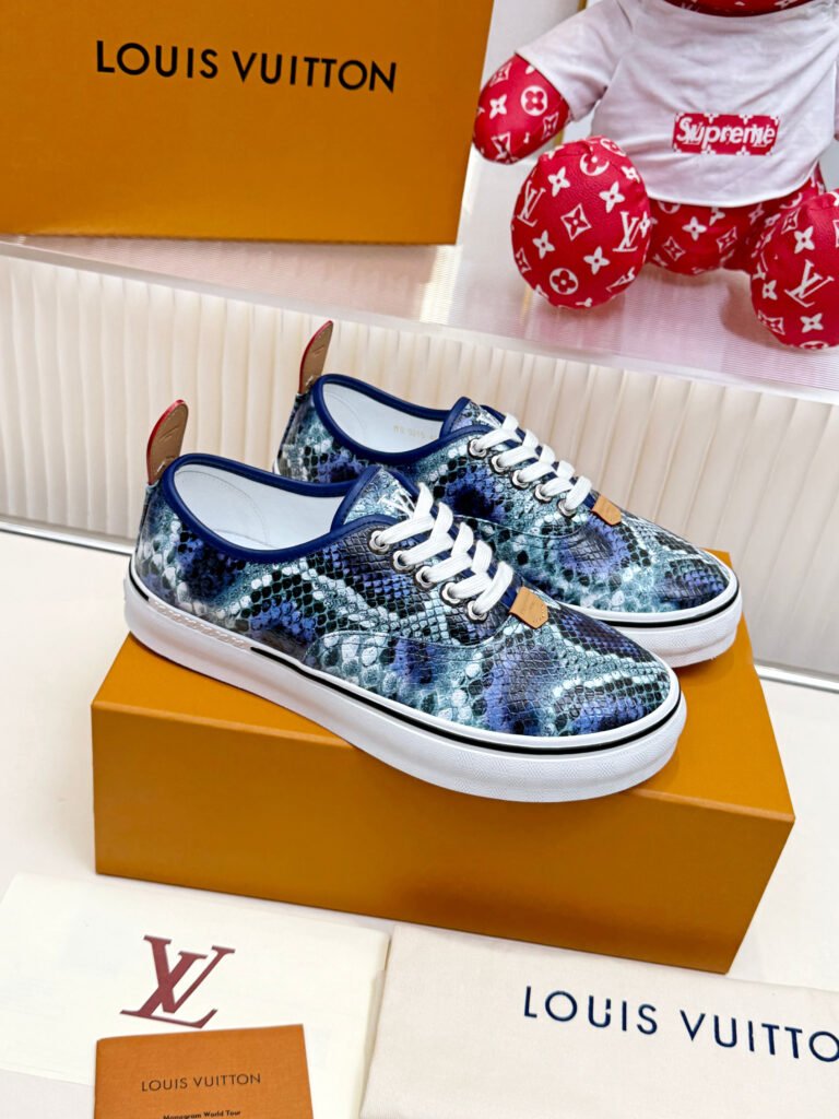 Louis Vuitton Men's Sneakers detail image 5