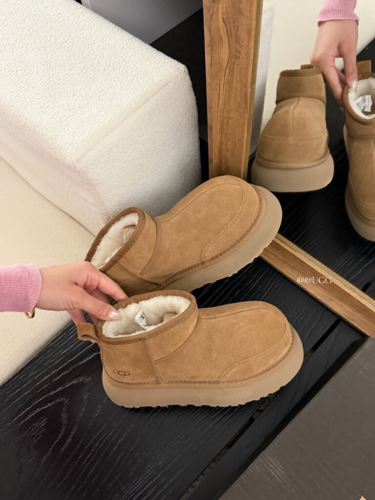 UGG Unisex Platform Sneakers detail image 5