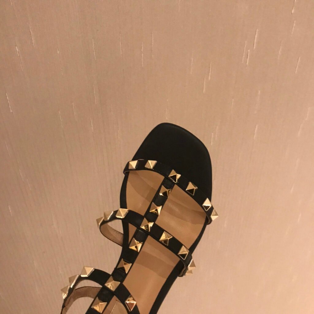 Valentino Garavani Unisex Sneakers detail 5