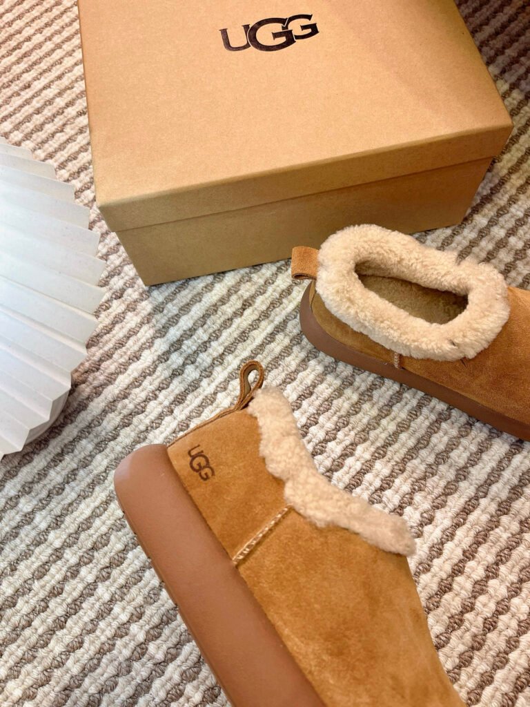 UGG Unisex Platform Sneakers detail image 5