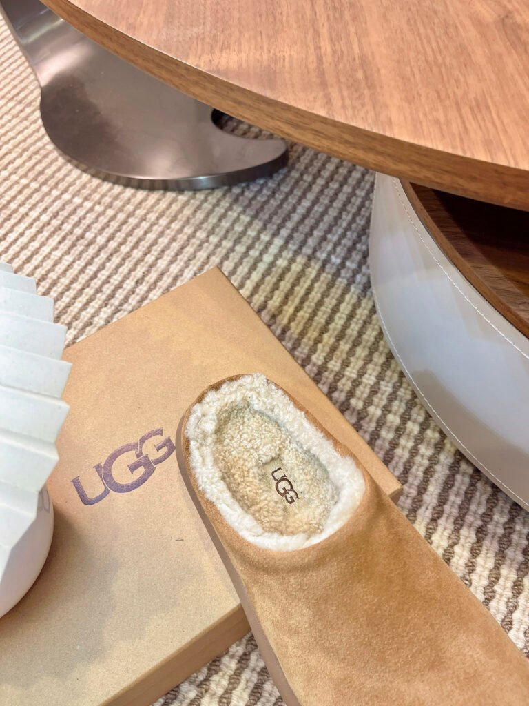 UGG Unisex Platform Sneakers detail image 5