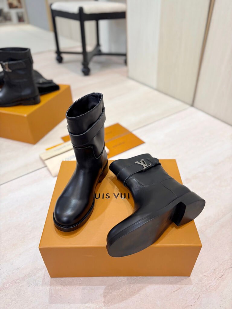 Louis Vuitton Women's Boots detail image 5
