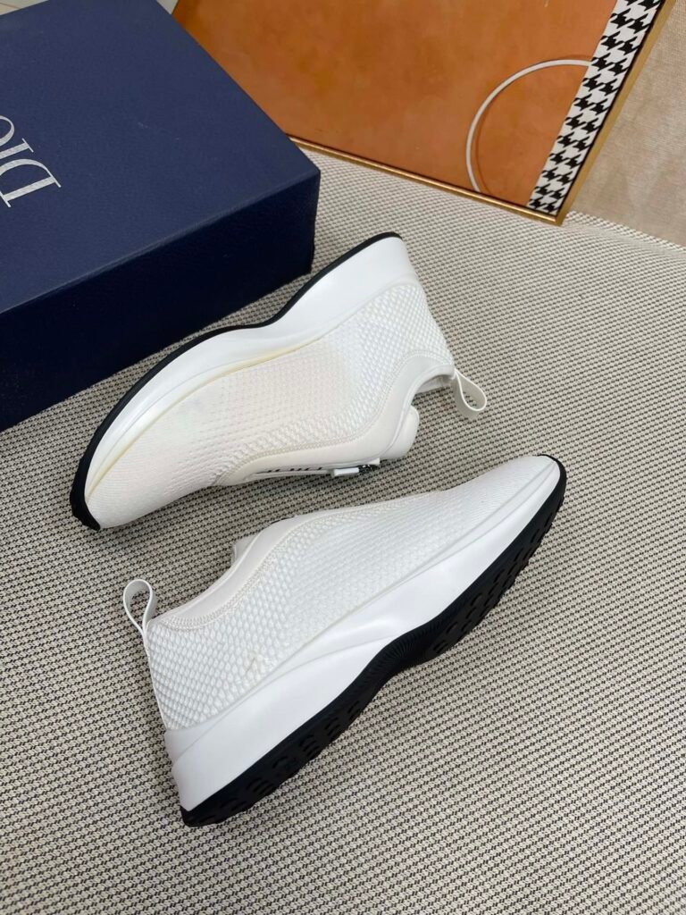 Dior Unisex Chunky Sneakers detail image 5