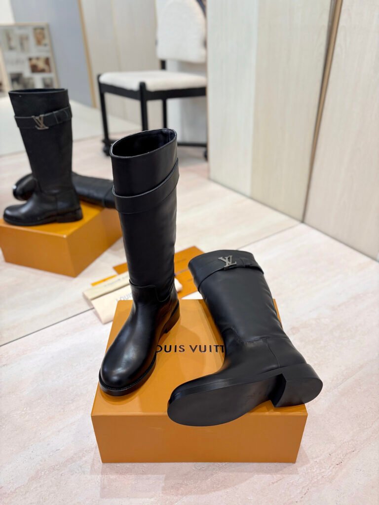 Louis Vuitton Women's Boots detail image 5