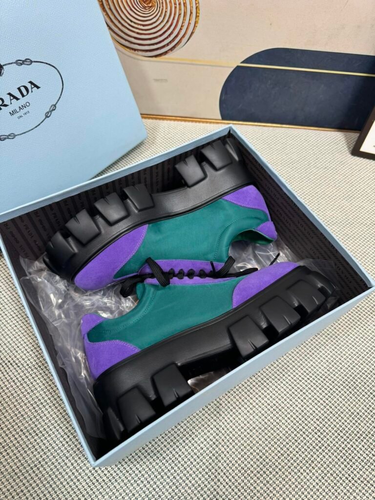 Prada Unisex Platform Sneakers detail image 5
