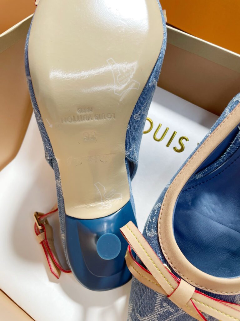 Louis Vuitton Unisex Leather-Sole Shoes detail image 5