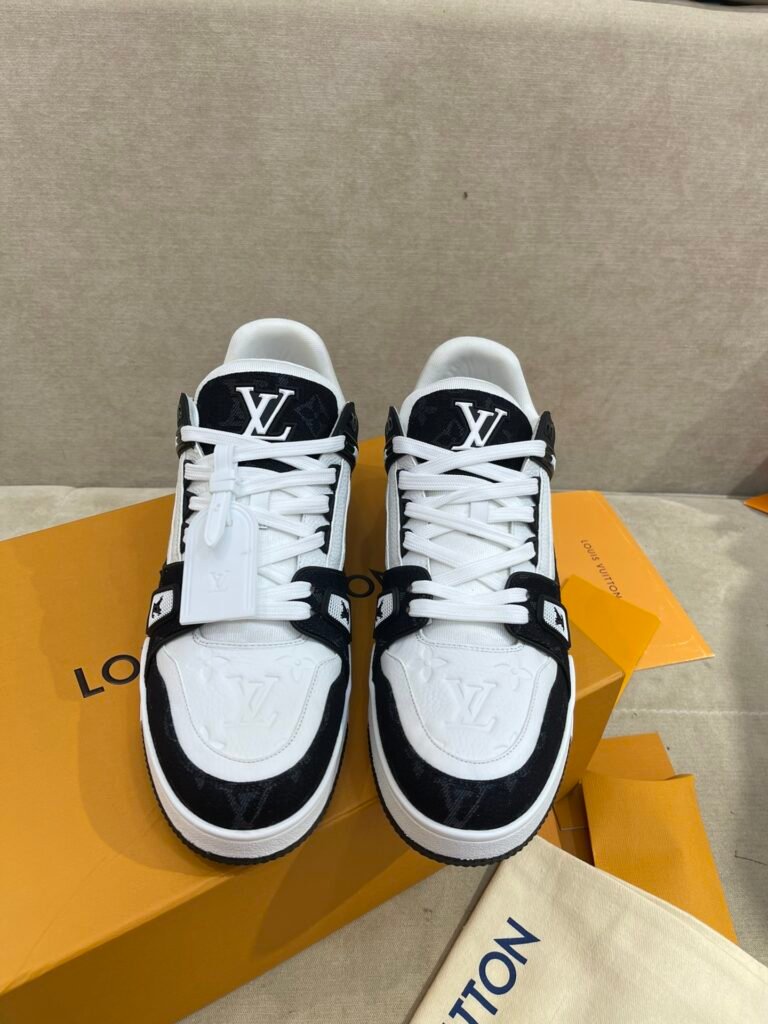 Louis Vuitton Unisex Basketball Sneakers detail 5