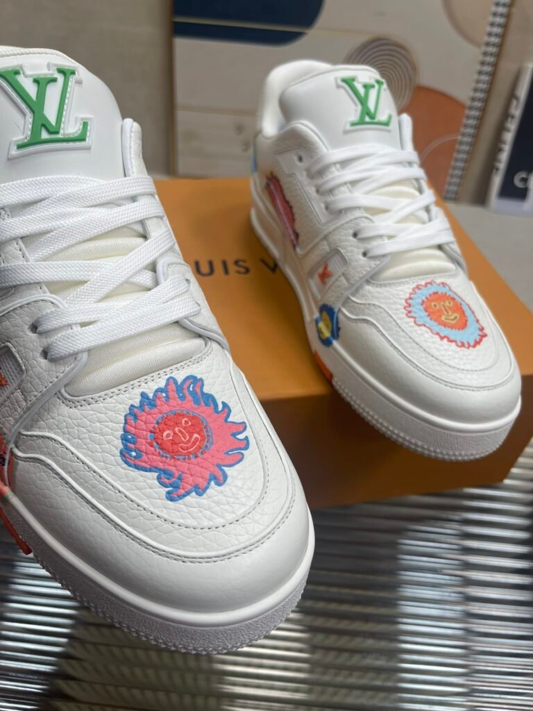 Louis Vuitton Unisex Basketball Sneakers detail 5