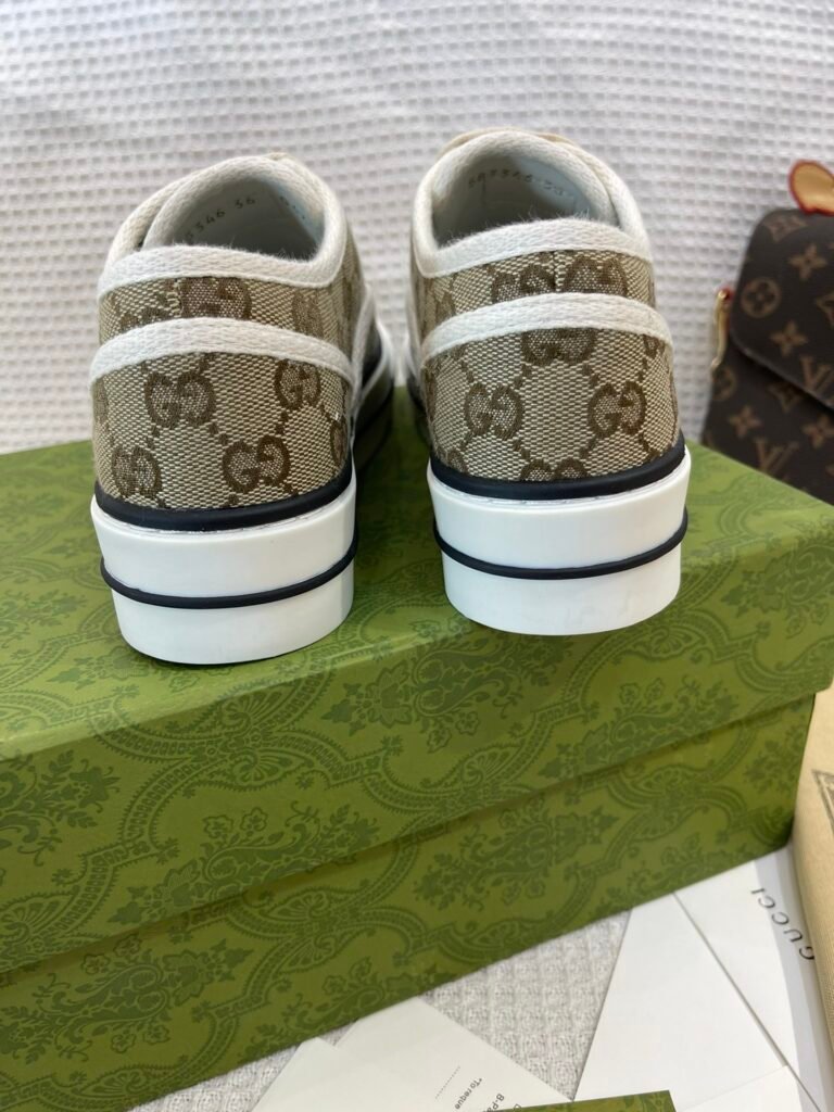 Gucci Unisex High-Top Sneakers detail 5