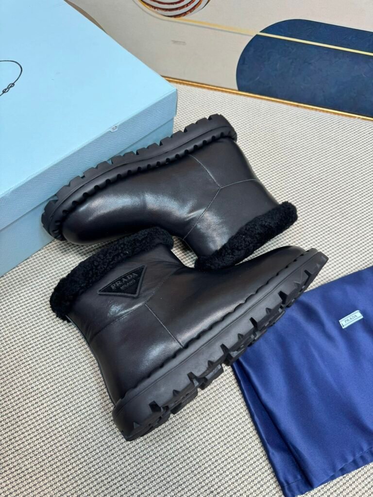 Prada Unisex Snow Boots detail 5