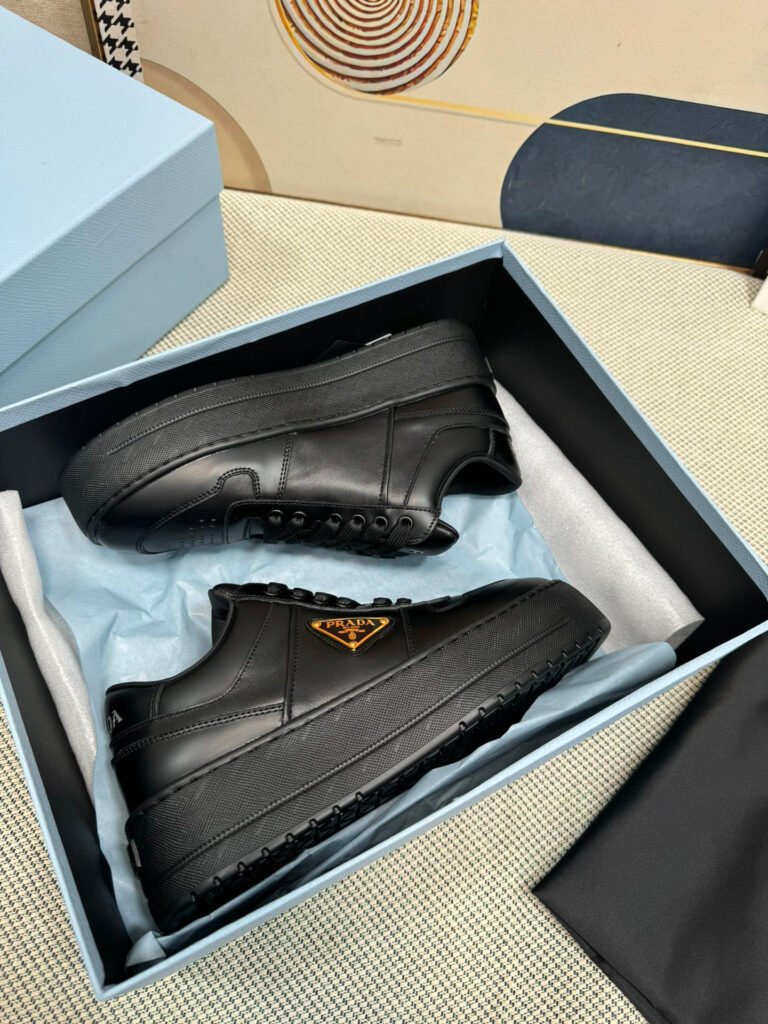 Prada Women's Low-Top Sneakers detail image 5