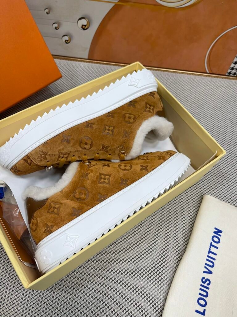 Louis Vuitton Women's Platform Sneakers detail 5