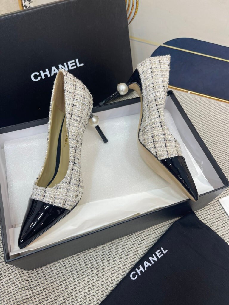 Chanel Women's Leather-Sole Shoes detail 5