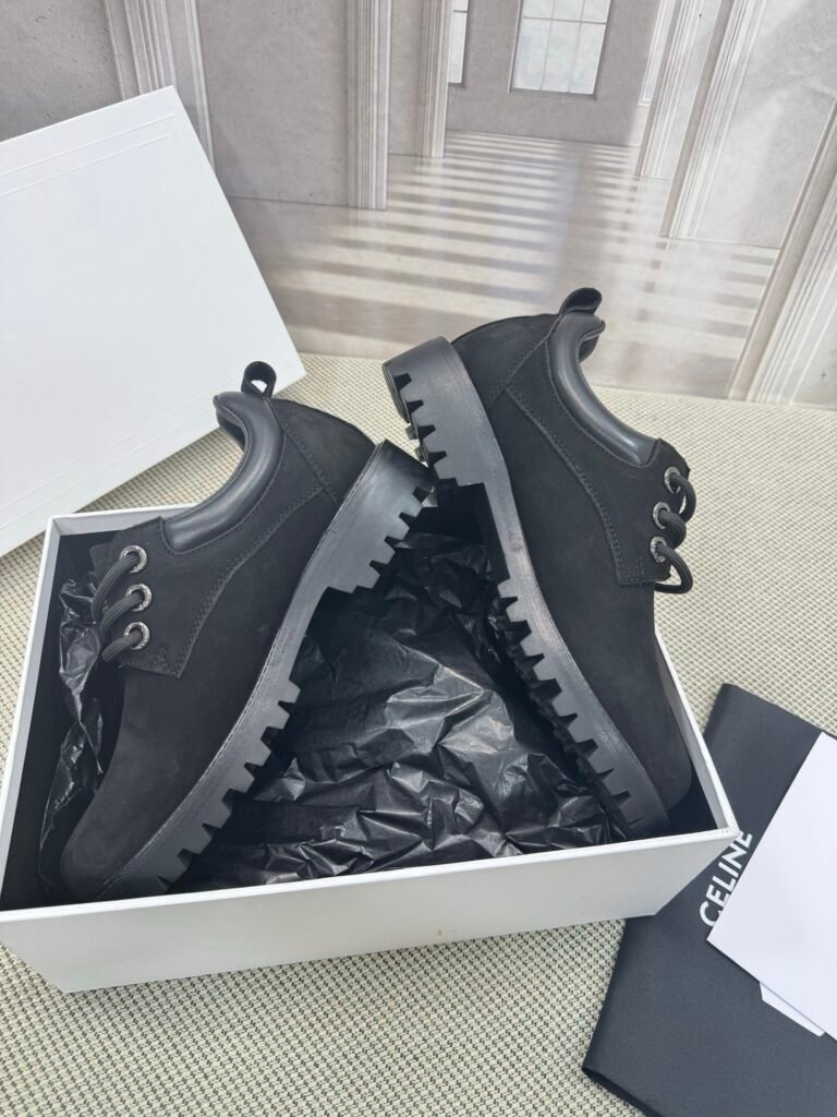 Balmain Unisex Ankle Boots detail 5