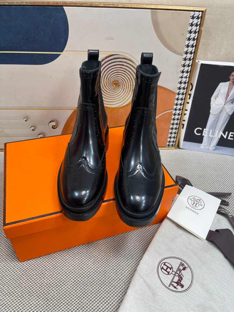 Hermès Unisex Boots detail 5