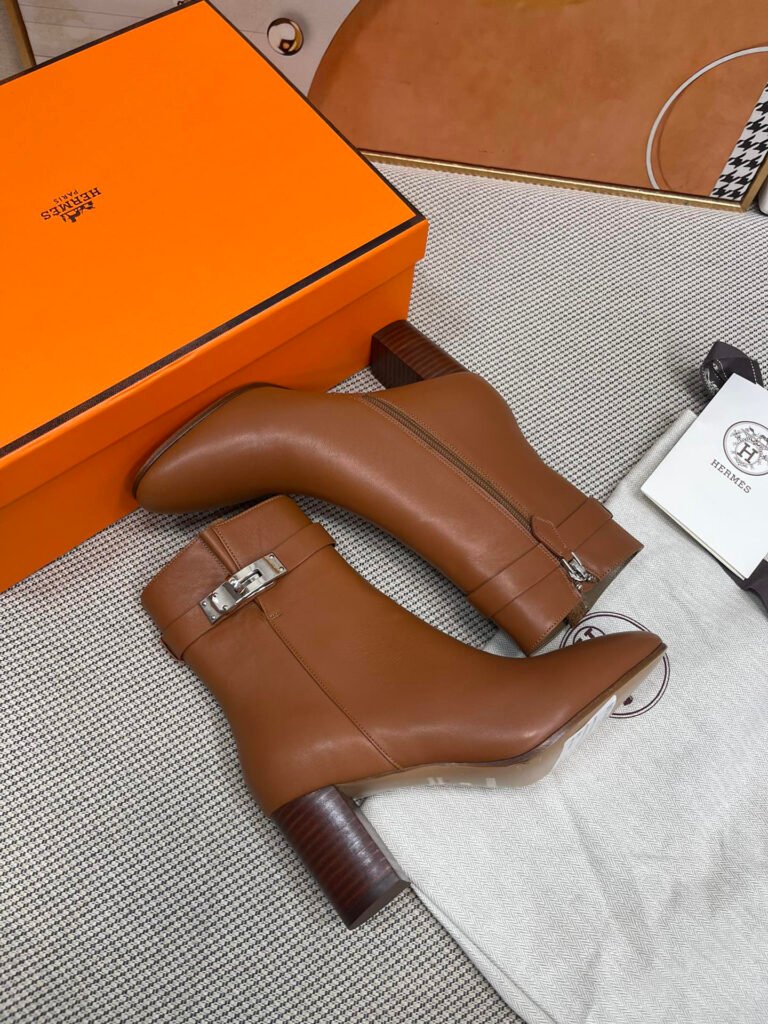 Hermès Unisex Boots detail 5