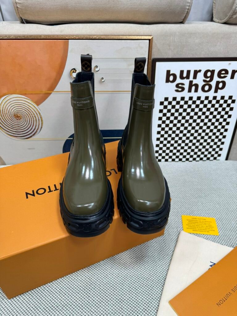 Louis Vuitton Unisex Boots detail image 5