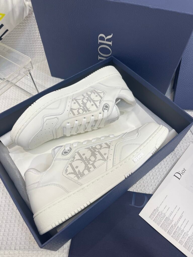 Dior Unisex Athletic Sneakers detail 5