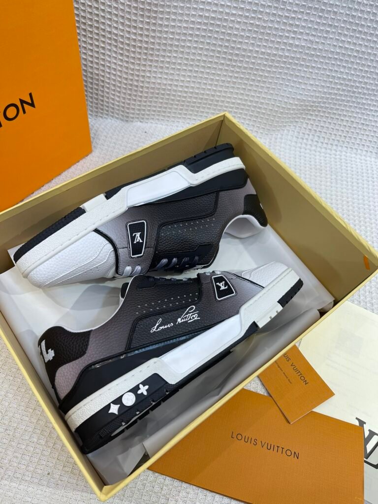 Louis Vuitton Unisex Basketball Sneakers detail 5