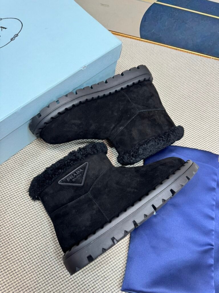 Prada Unisex Snow Boots detail 5